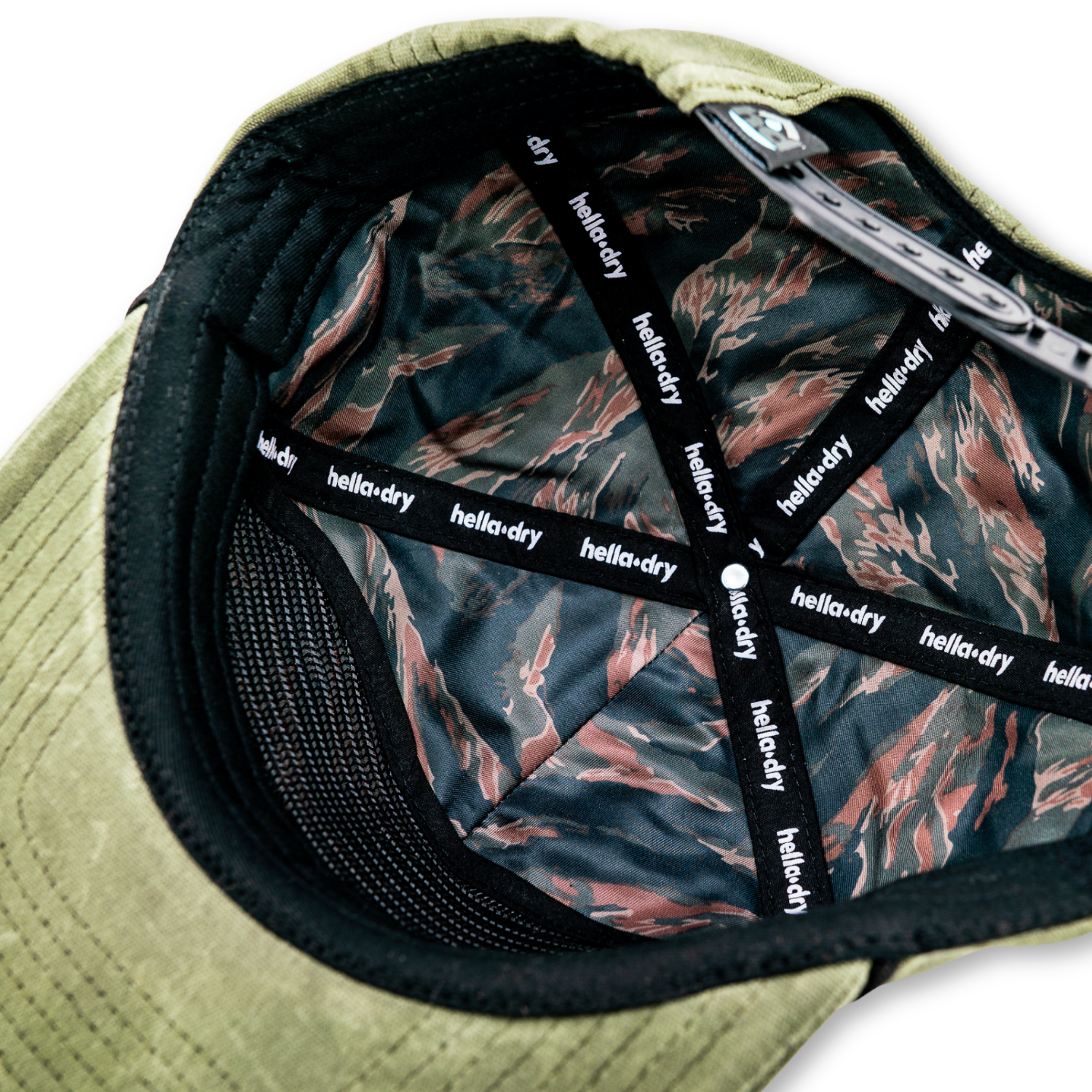 Hella_Dry_Waxed_Hat4.png